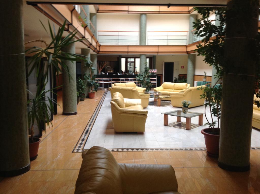 Hotel D.G. Garden Беневенто Экстерьер фото