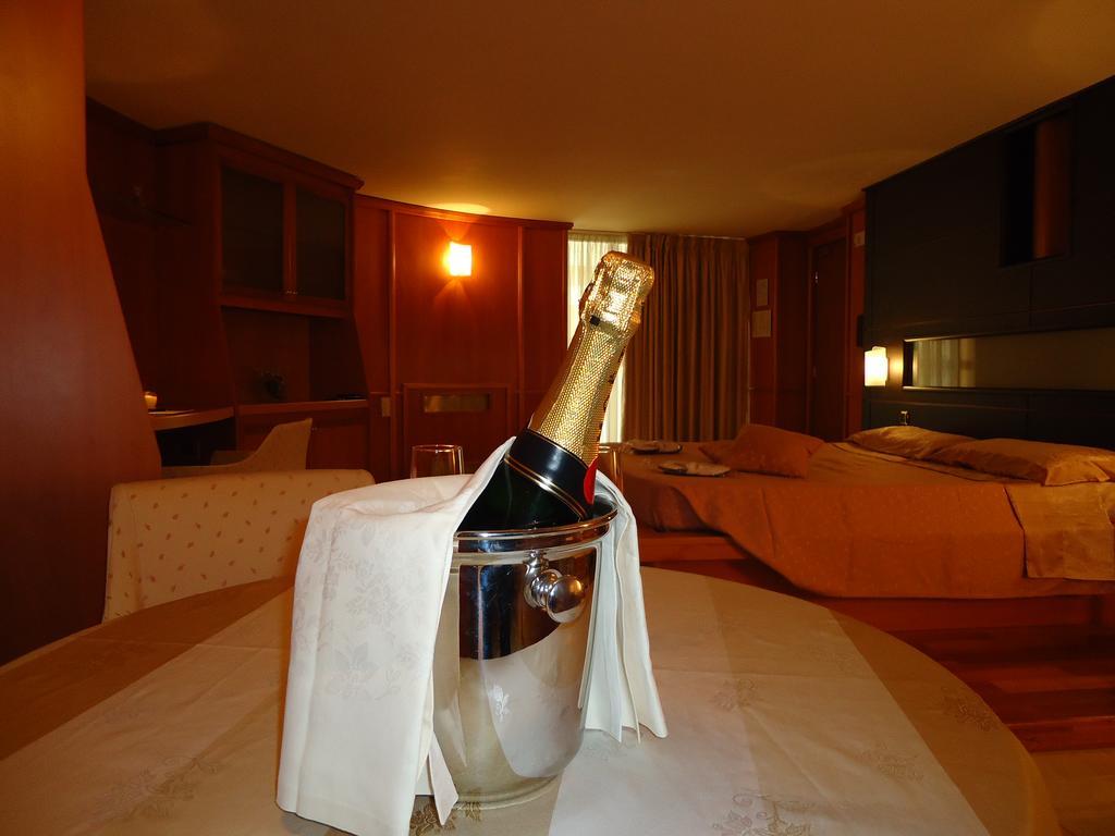 Hotel D.G. Garden Беневенто Номер фото